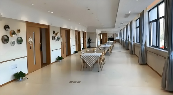 中介落深户_这版超人如何应对特朗普的时代 这版超人办理需要吗回港